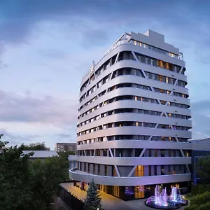 Doubletree By Hilton Отель